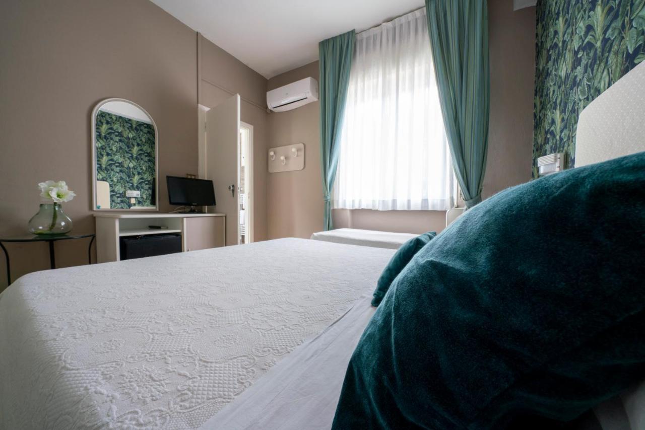 Hotel Maarea Мілано-Маріттіма Екстер'єр фото